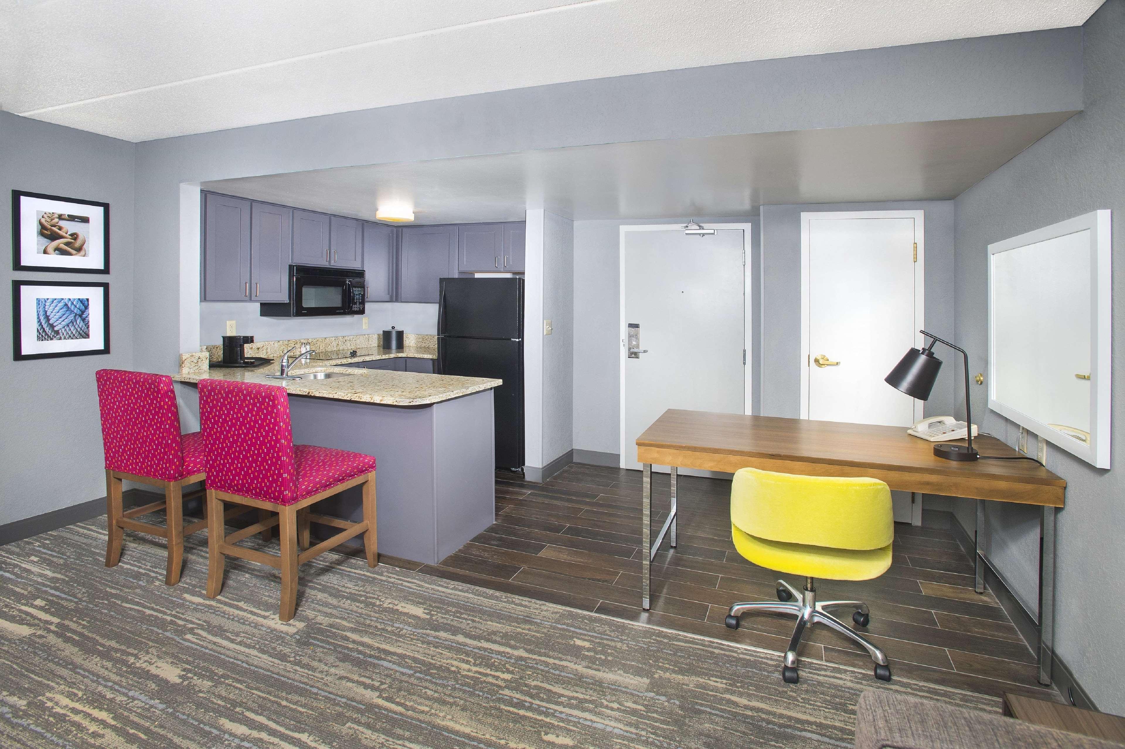 Hampton Inn & Suites Annapolis Exteriör bild
